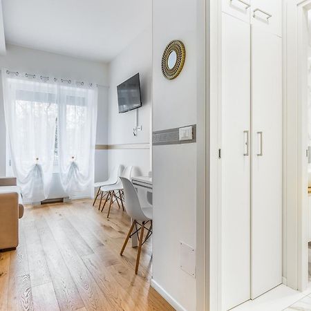 Апартаменты Milano Vetra-Parco Delle Basiliche 2 Pax- Wifi- Banfi Экстерьер фото
